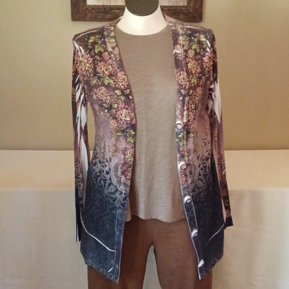 New Mix USA Sweaters - Sz L New Mix USA Ombre Print Cardigan